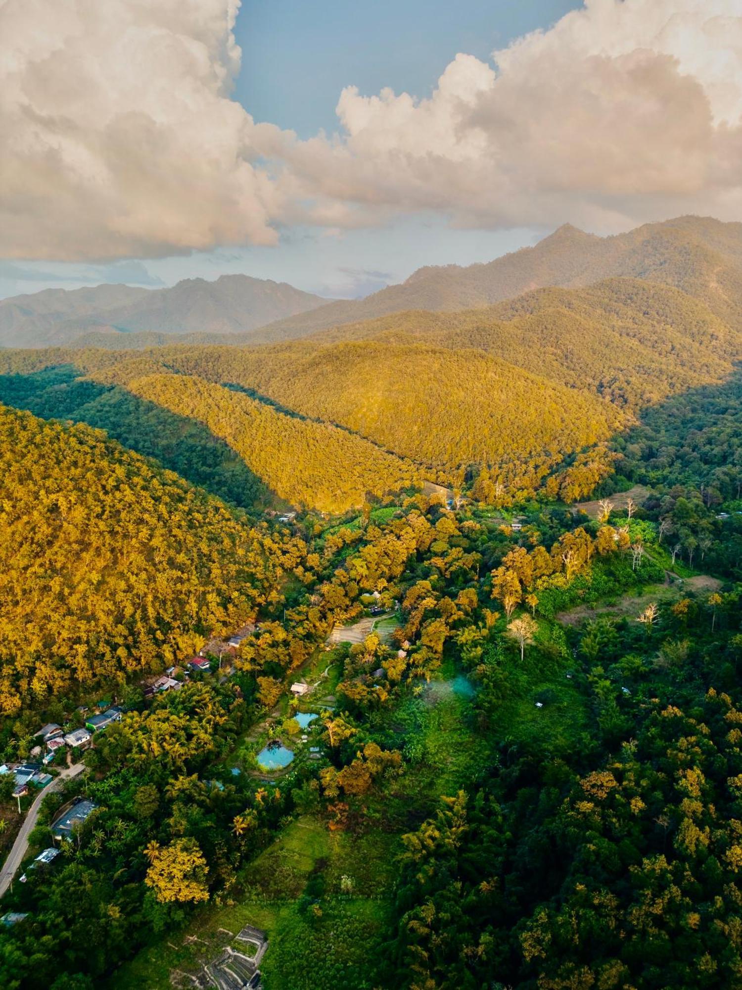 Fern Resort Mae Hong Son Buitenkant foto